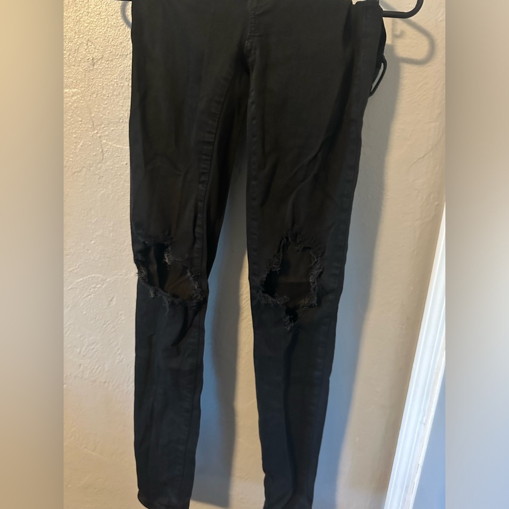 American eagle distressed black jeggings